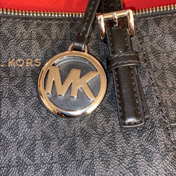 Michael Kors Jet Set Tote and Continental wallet - Picture 4 of 12